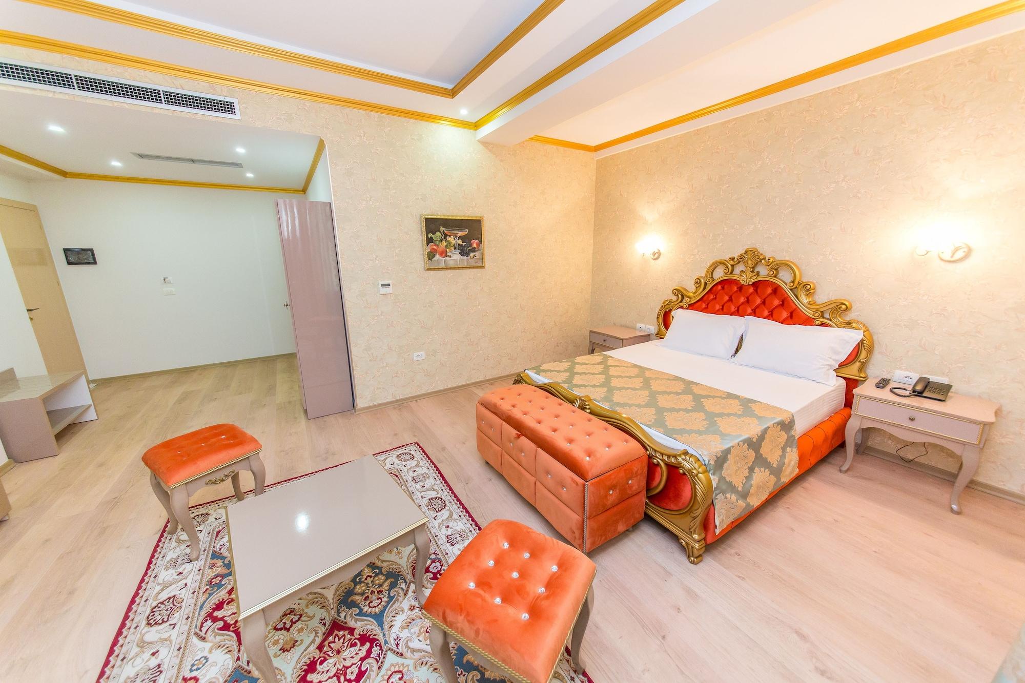 Hotel Belagrita เบราท ภายนอก รูปภาพ